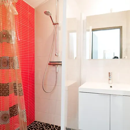 Maison Au Calme, Proche Ocean, 6 Personnes