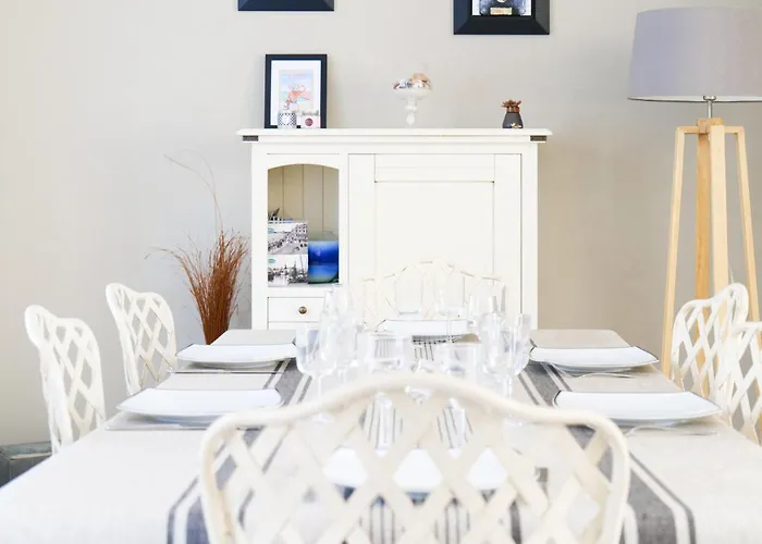 Prázdninový dům Maison Au Calme, Proche Ocean, 6 Personnes